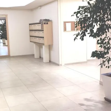 Grand Azur Avec Terrasse - Vieil *