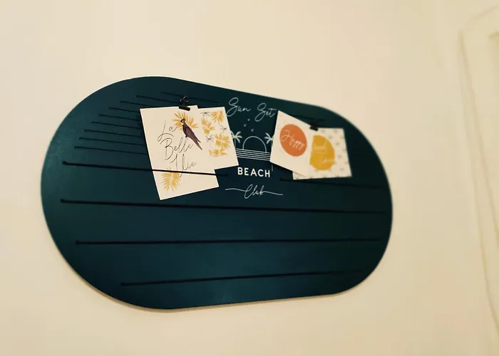 Grand Azur Avec Terrasse - Vieil * Antibes