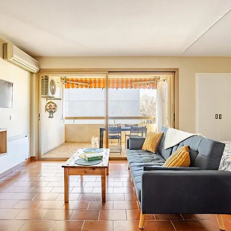Apartmán Grand Azur - Ideal Couple En Escapade Vieil - Terrasse - Climatisation - Wifi Hd - Gravette & Gare Sncf 5min A Pied - Port Vauban A Pied - Vieille