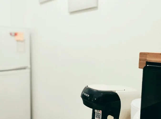 Grand Azur Avec Terrasse - Vieil Antibes